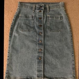 Levi denim skirt